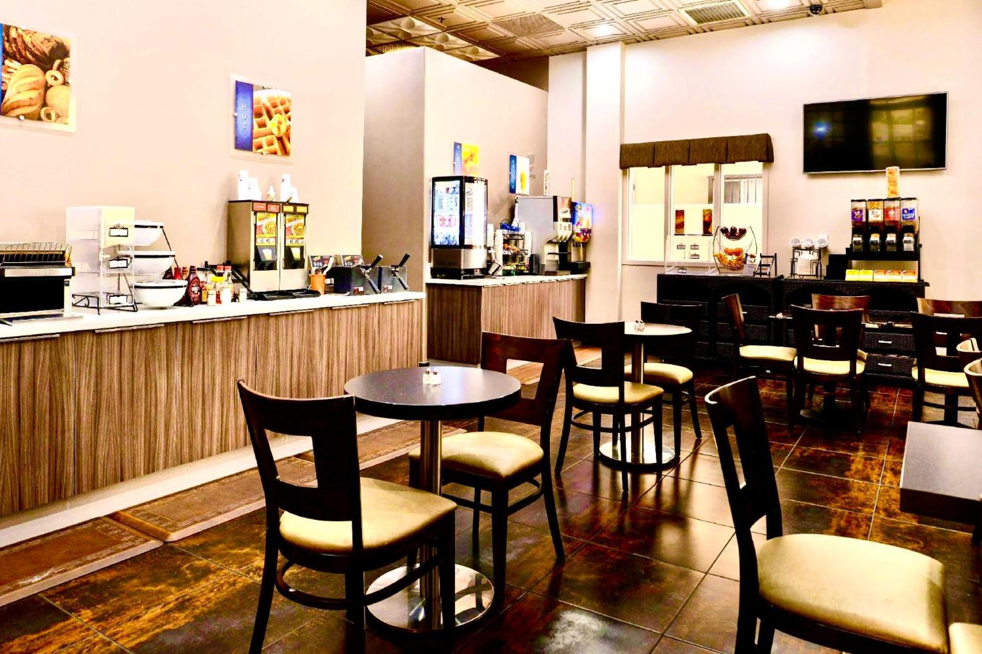 Best Western Plus Suites Hotel - Los Angeles Lax Airport イングルウッド エクステリア 写真